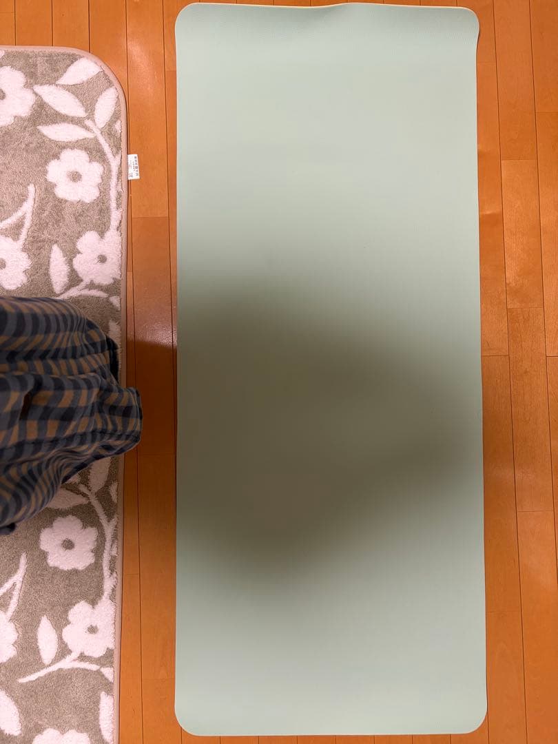 SUKALA リバーシブルヨガマット、ウェア、エッセンシャルバーム等　計10点