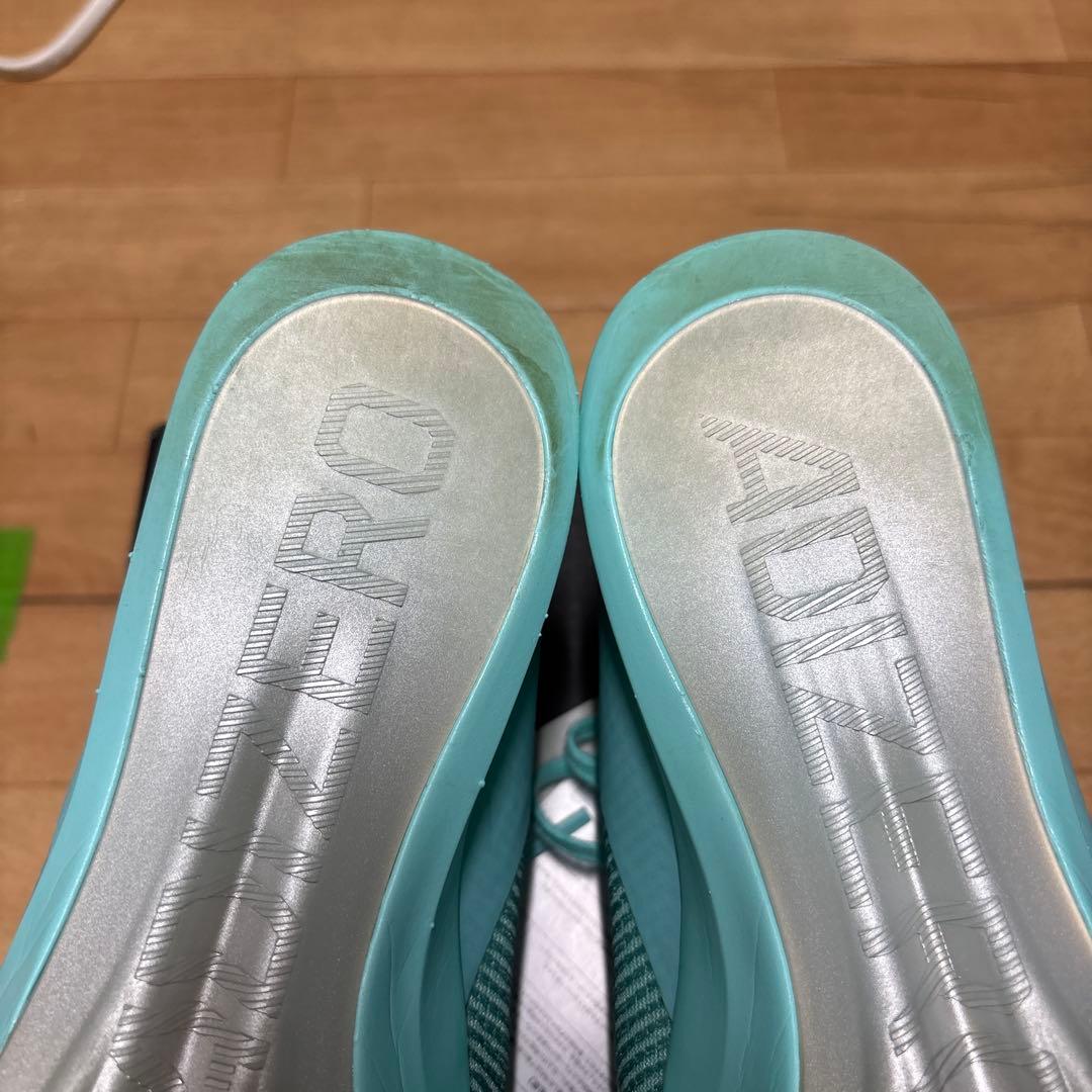 短距離スパイク ADIZERO FINESSE 25.5cm タグ付き