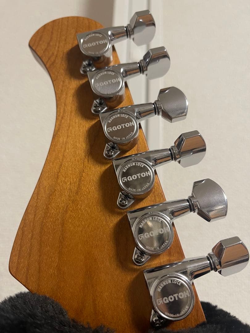 バッカス ストラト GOTOHペグ fenderブリッジ - メルカリ