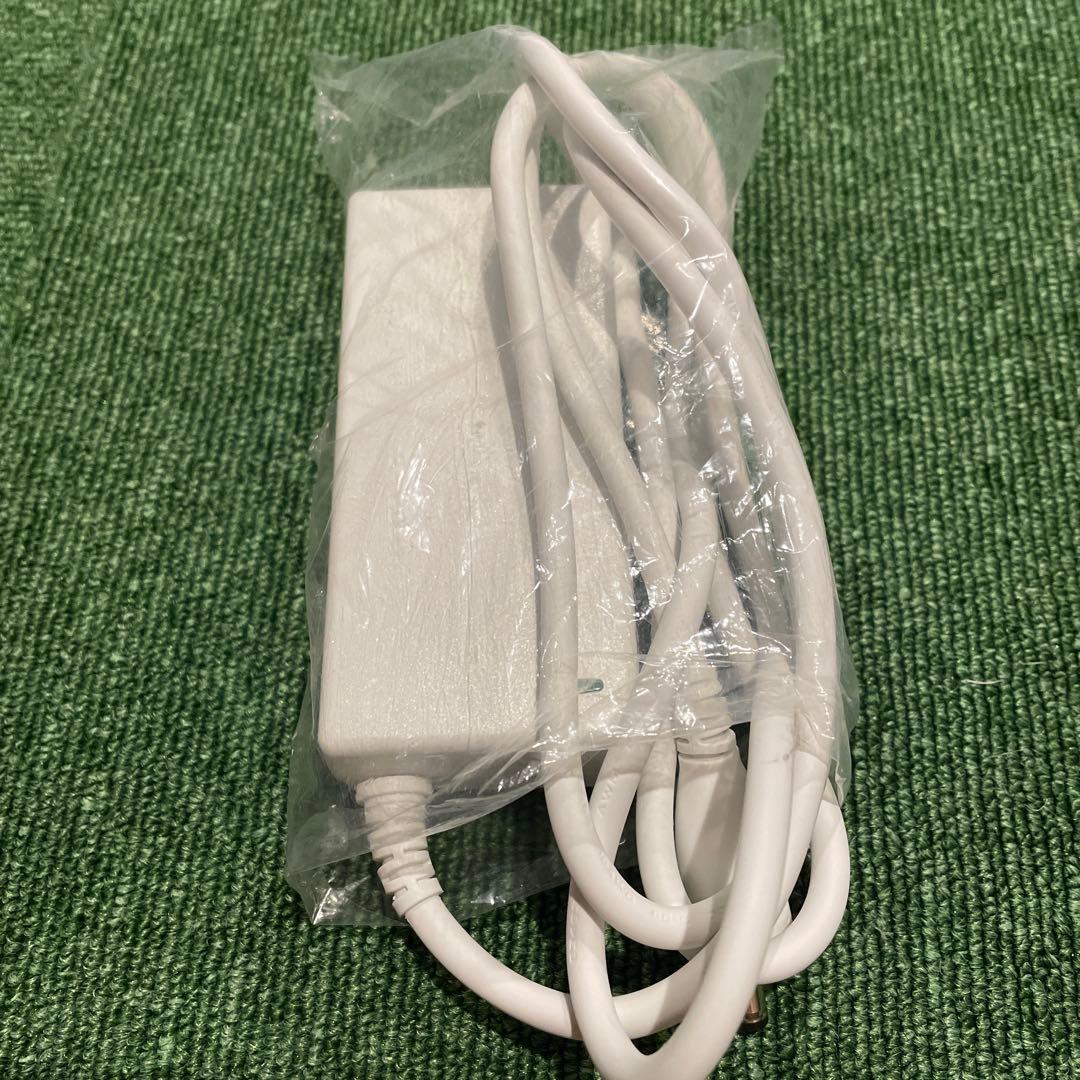 MUSEE 脱毛器 本体 + 電源ケーブル + アダプター - メルカリ