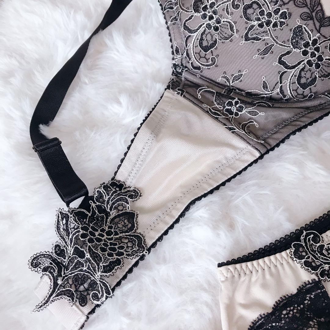 ワコール サルート ブラジャー ショーツ G80 L - メルカリ