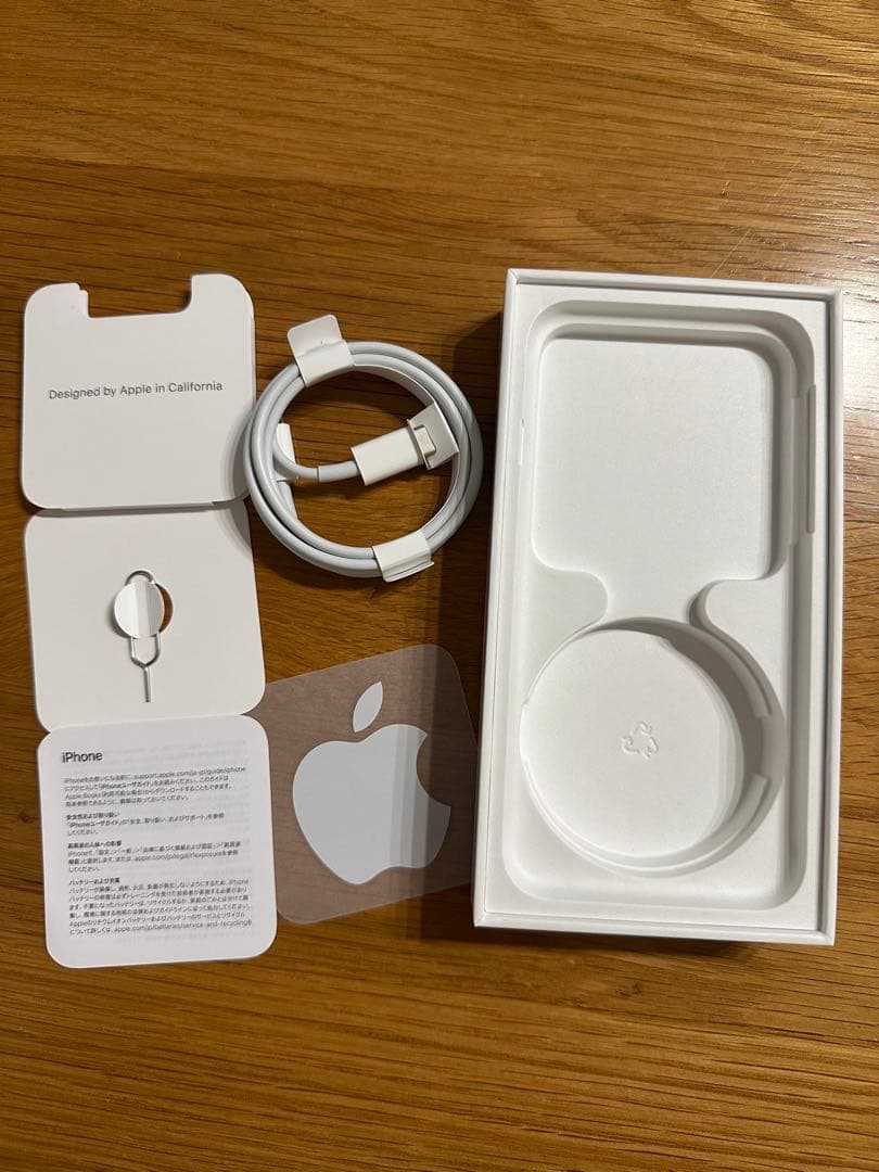 ○ジャンク品○iPhone SE (第3世代) - メルカリ