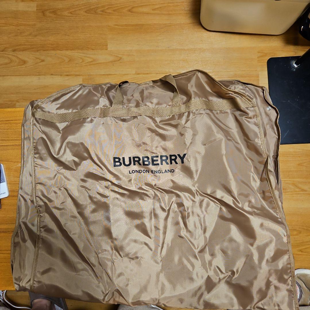 新品未使用】バーバリーウエストミンスター/廃盤ホーンボタン/現定価約