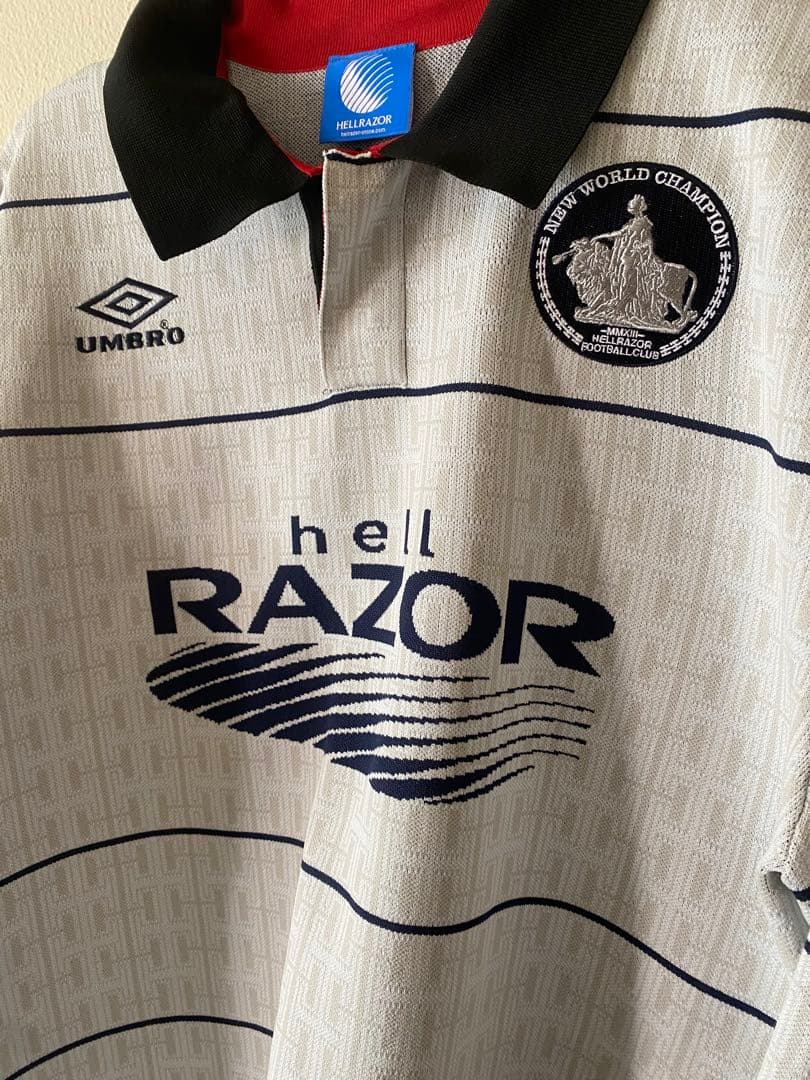 UMBRO HELLRAZOR F.C 25-26 KIT - メルカリ