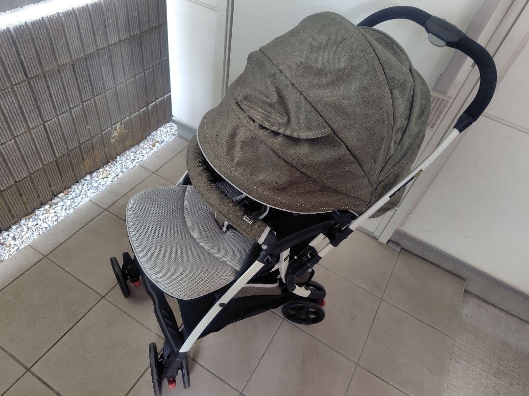2回のみ使用】ベビーカー デ・ヨーネ レジェ e OLIVE DENIM - メルカリ