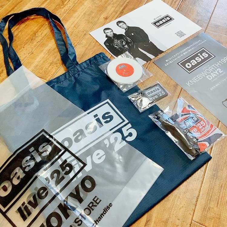 OASIS オアシス 来日公演 VIP特典グッズ＆限定ショッパー&パンフレット
