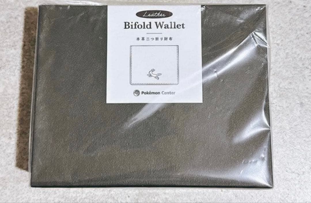 ヒ*ン様 新品未開封　ブラッキー　本革二つ折り財布　ポケモン 本革二つ折り財布 ブラッキー 新品未開封 - メルカリ