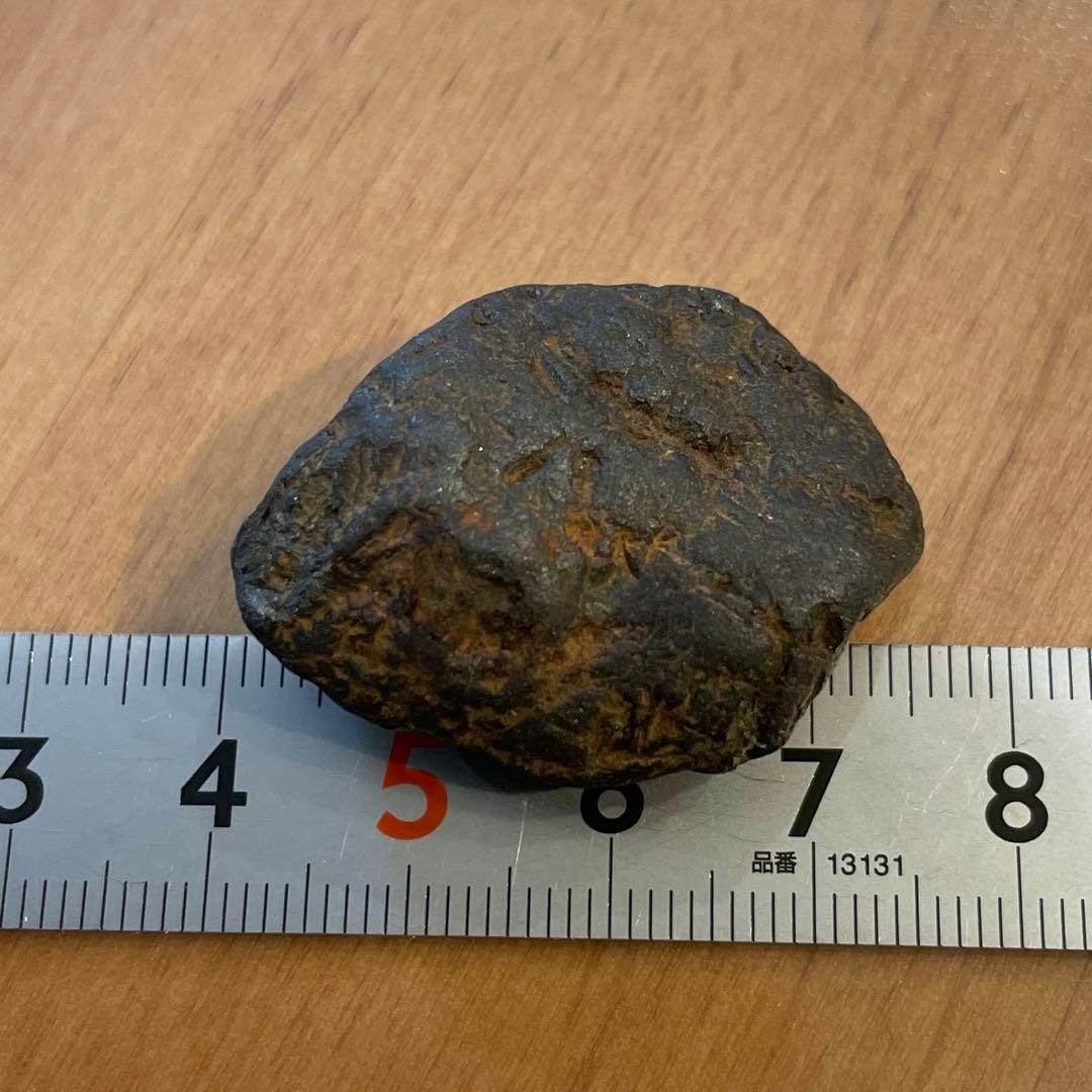 国産鉱物】釜石市 甲子川産 餅鉄（円礫磁鉄鉱） - メルカリ