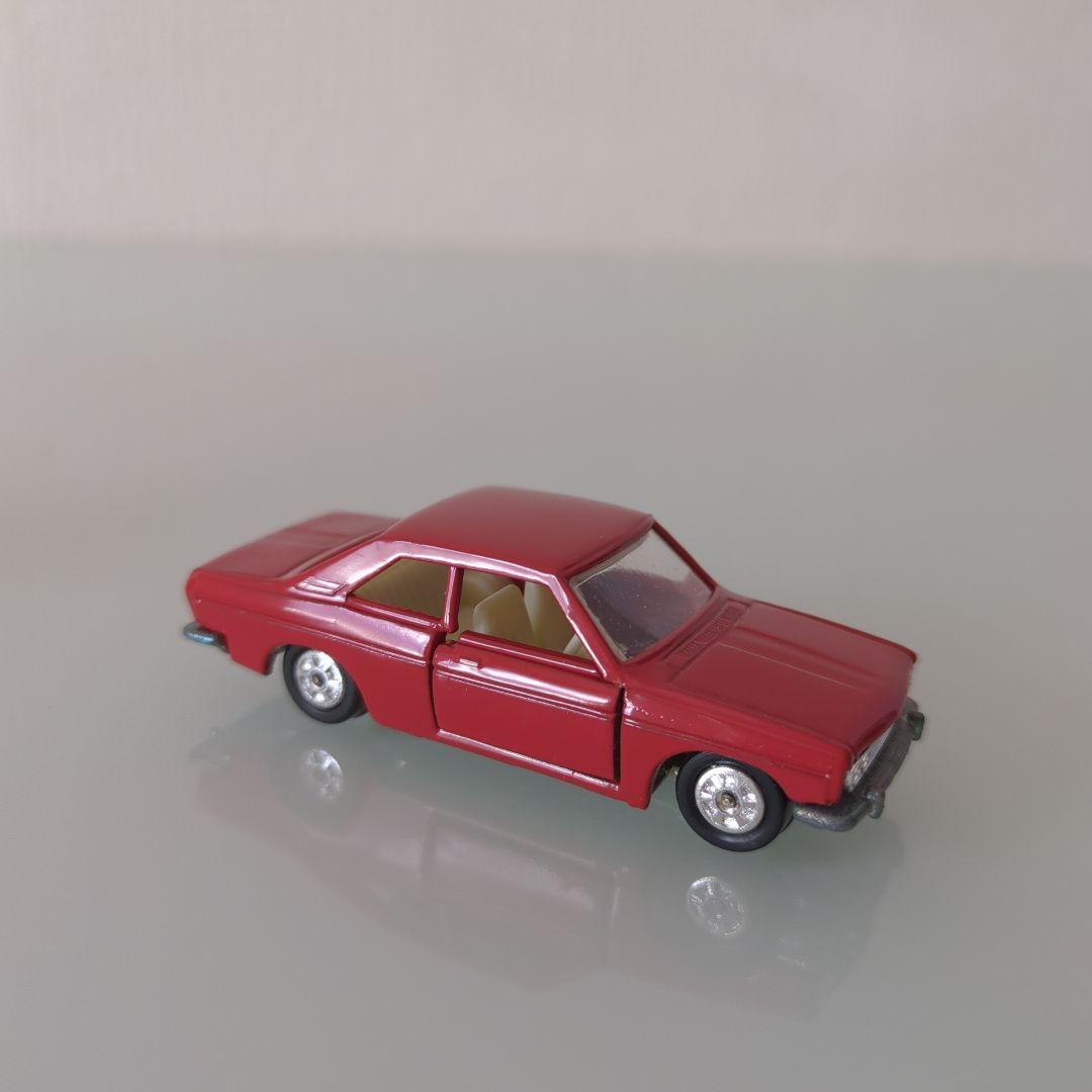 【美品】黒箱 トミカ 1/60 ブルーバードSSSクーペ 赤