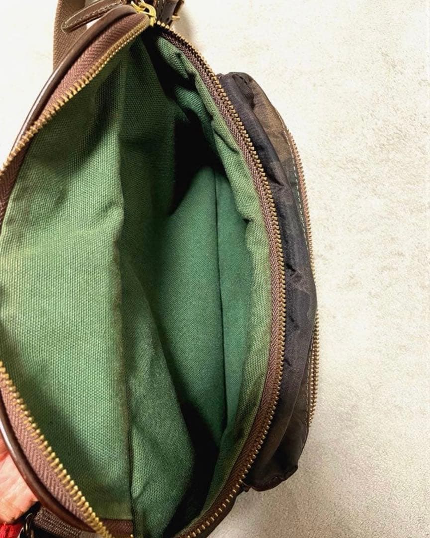 h*k様 Felisi ボディバッグ<美品> h*k様 Felisi ボディバッグ<美品> - メルカリ