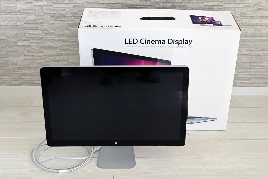 Apple LED Cinema Display MC007J/A 27inch - メルカリ