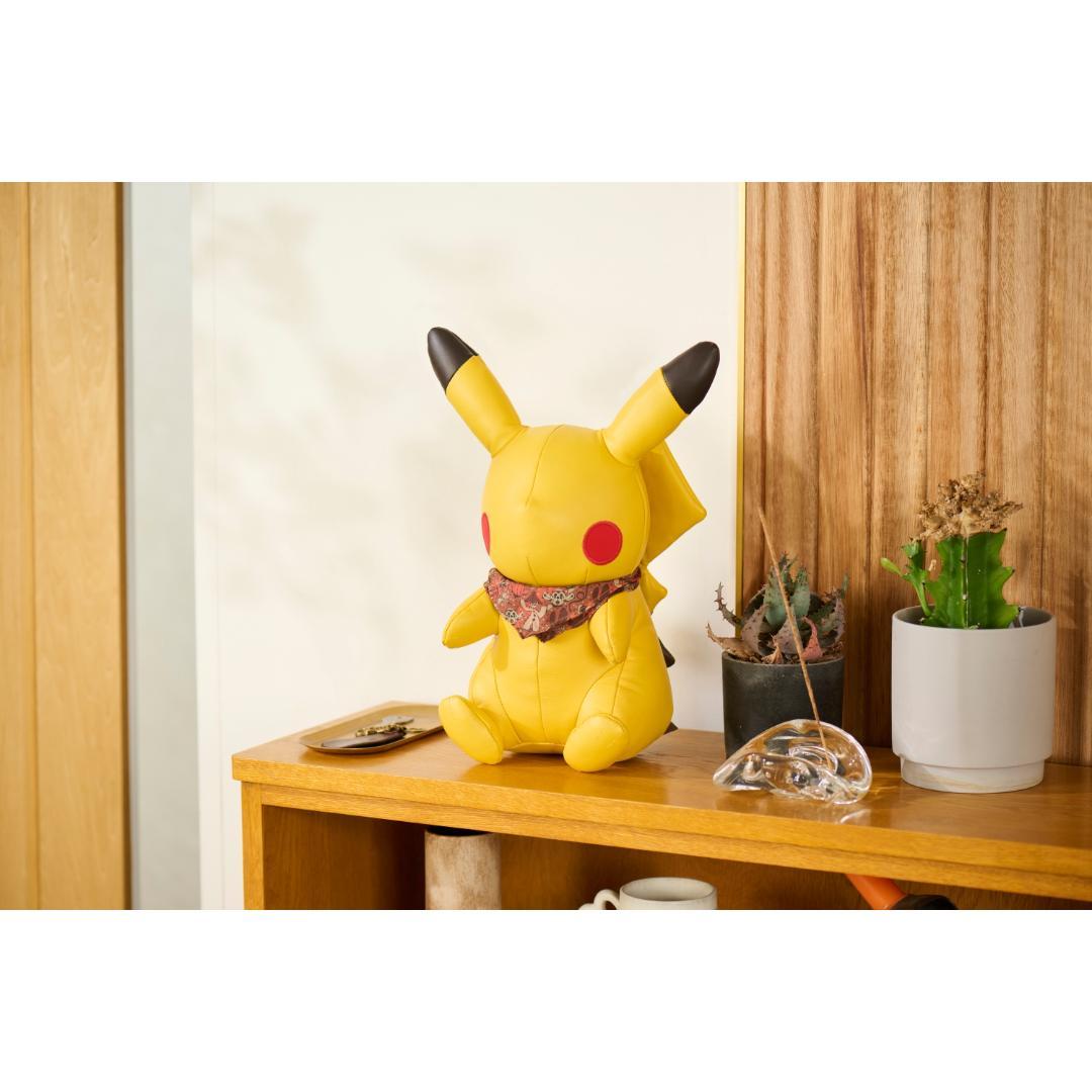 受注生産】本革のピカチュウ Run Run ! Desert - メルカリ