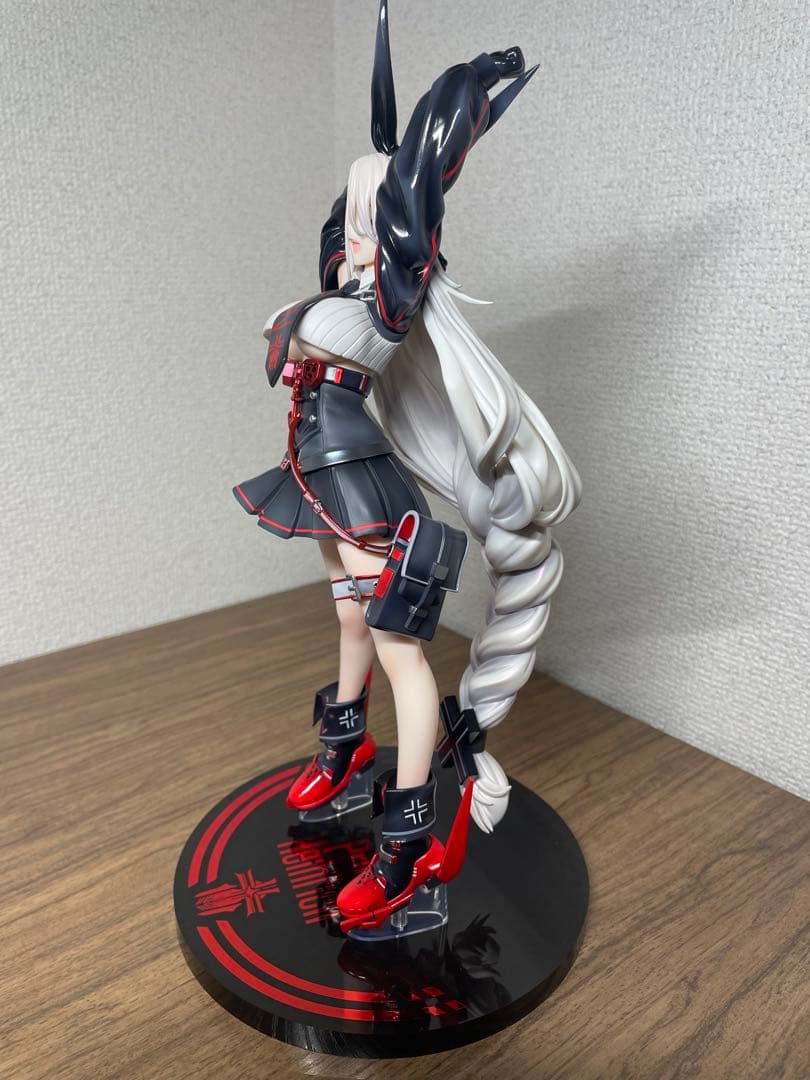 アズールレーン プリンツ・ハインリヒ 1/7フィギュア ＋アクリルスタンド付