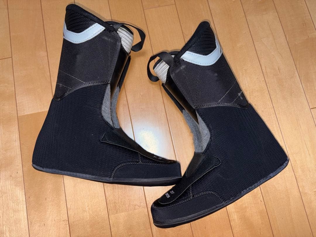 HEAD EDGE LYT80 スキーブーツ　25.0〜25.5cm