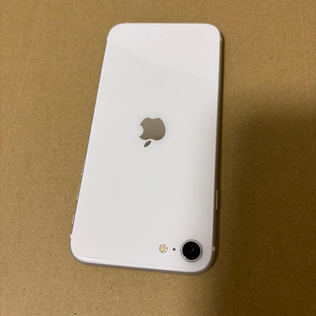 Apple iPhone SE2 64GB ホワイト - メルカリ