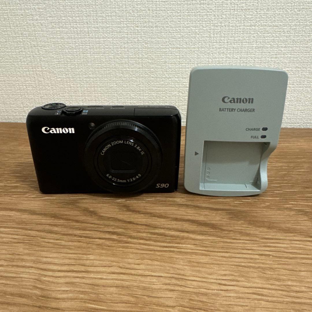 美品 Canon PowerShot S90 コンパクトデジタルカメラ Canon PowerShot S90 - digital camera review: Canon PowerShot S90