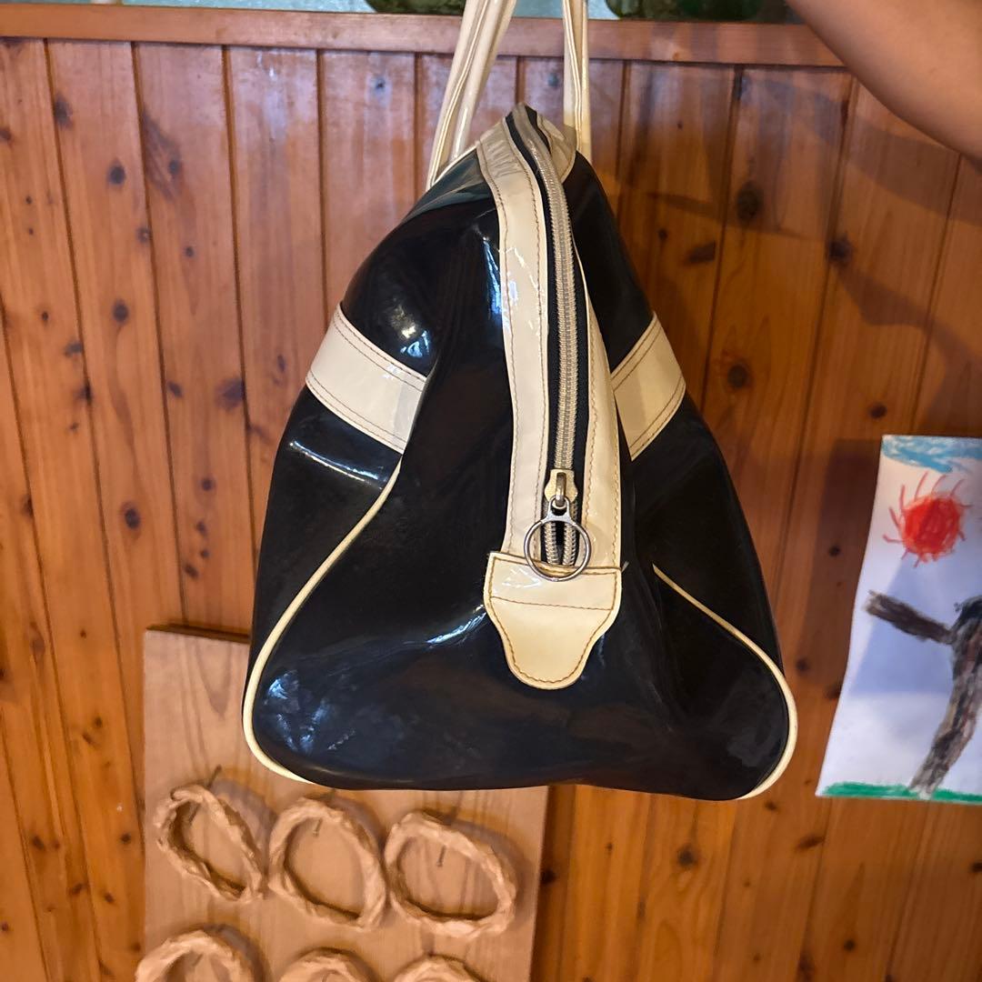 あ*み様 最終値下げ。90年代レトロエナメルadidas ボストンバッグ