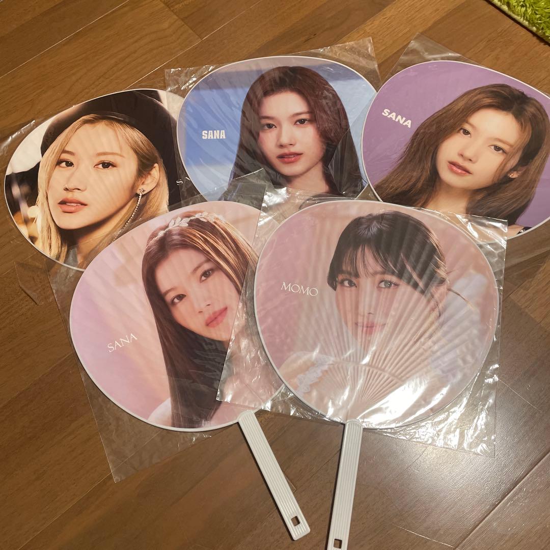 TWICE うちわ 5枚セット SANA MOMO - メルカリ