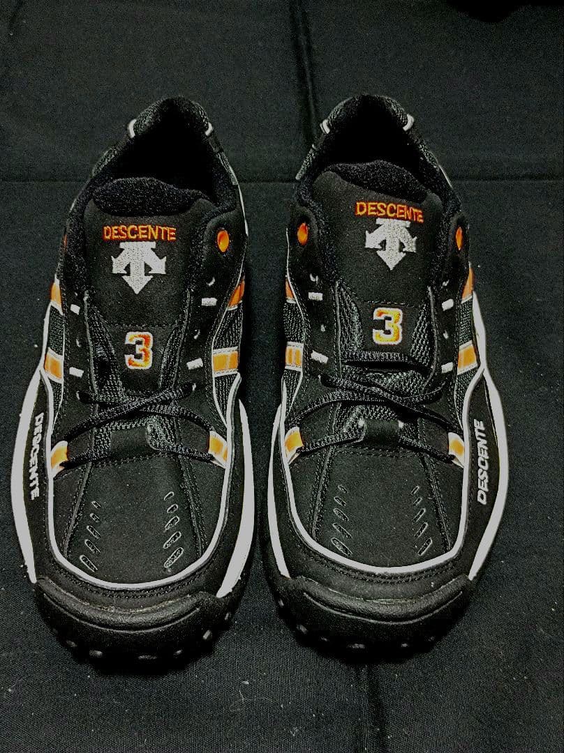 長嶋茂雄 モデル デサント 27.0 新品 ジャイアンツ 巨人 - メルカリ