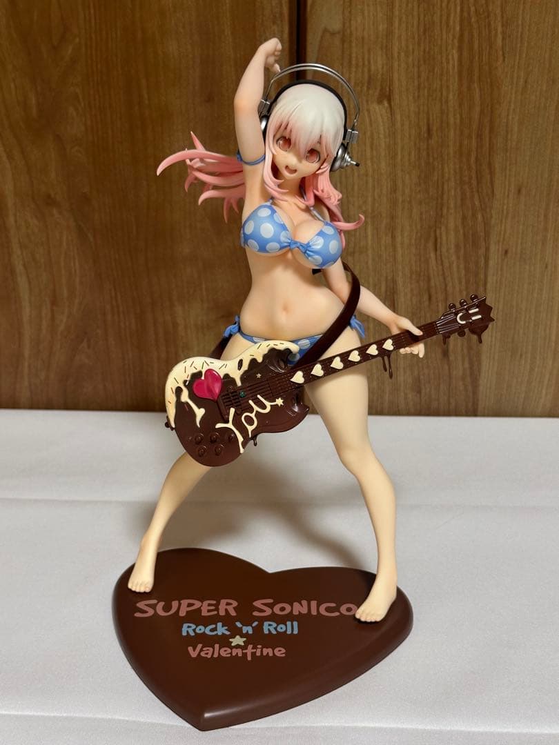 【中古美品】すーぱーそに子 ロックンロール バレンタイン 1/6 フィギュア