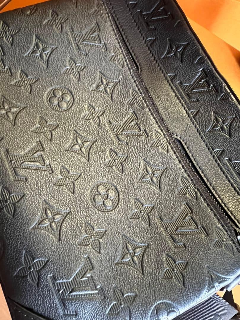 松坂屋本店購入LOUIS VUITTON トリオメッセンジャー