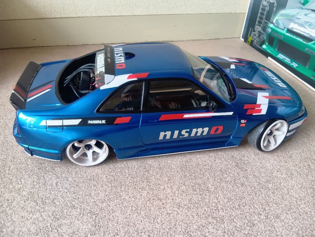 PANDORA SKYLINE GTR33 パンドラボディ