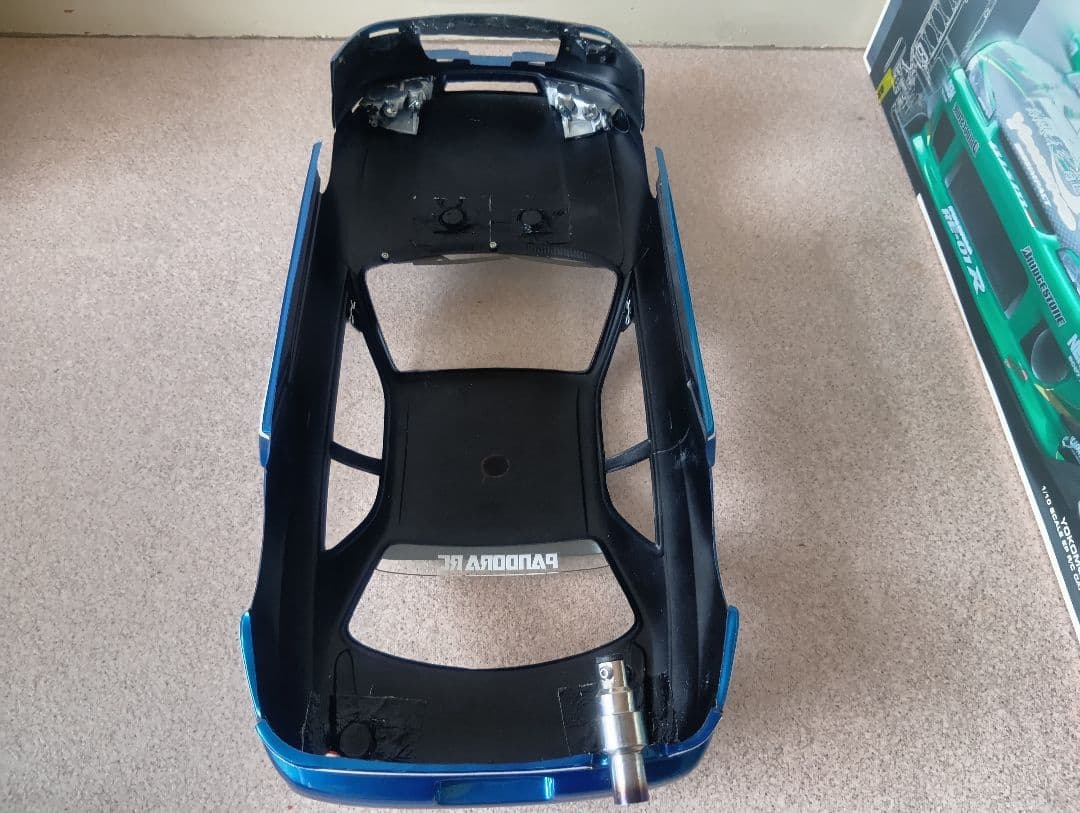 PANDORA SKYLINE GTR33 パンドラボディ