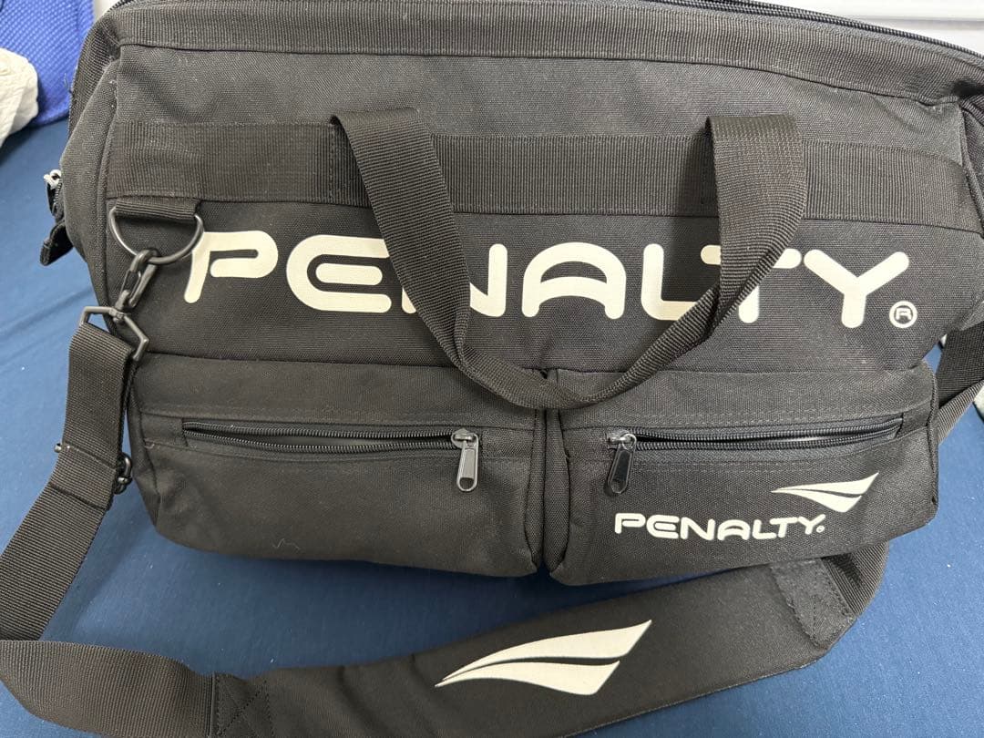 専用 PENALTY ペナルティ メディカルバッグ ブラック - メルカリ