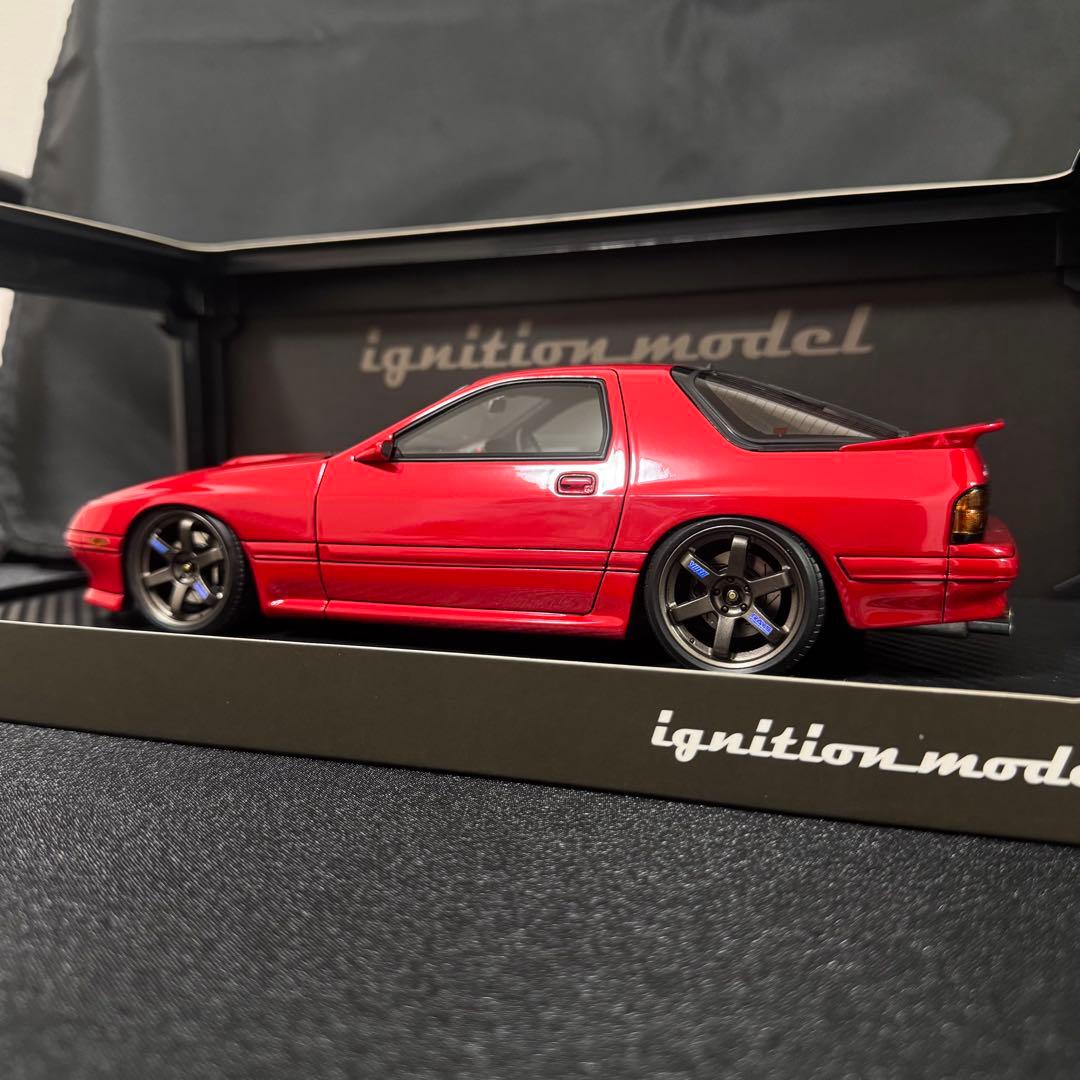 イグニッションモデル1/18 RX7 FC3S Red IG0218 廃盤レア