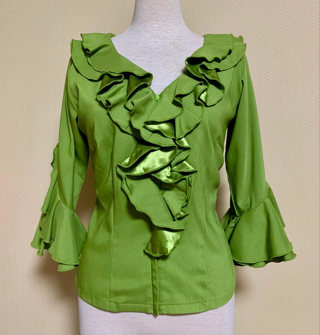 フラメンコ衣装　ソニアジョーンズフリルブラウス　M Sonia Johnes | フラメンコ衣装のソニア・ジョーンズ 公式ブランドサイト