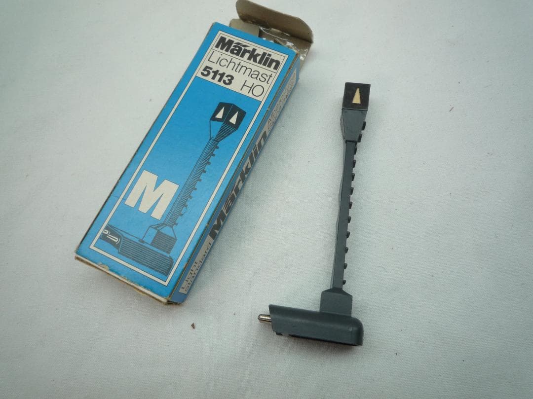Märklin HOゲージ 信号機セット 5113 7188 7039 7040 - メルカリ