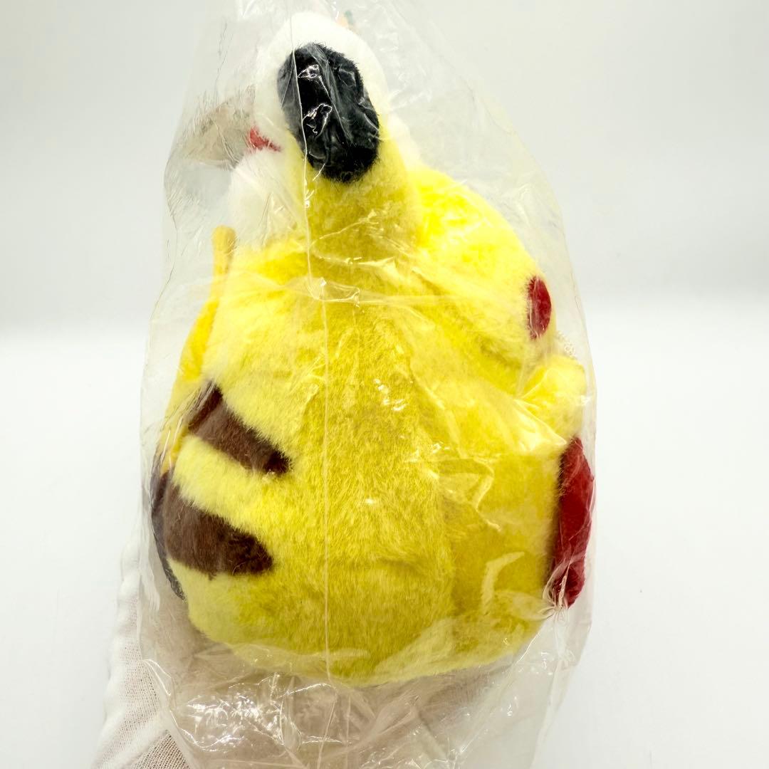 希少☆未開封】TOMY製 ピカチュウ 初期 サンタ ぬいぐるみ - メルカリ