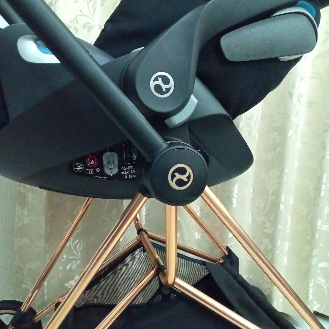 極美品♡【cybex】クラウドZ i-size＆フレーム《トラベルシステム》