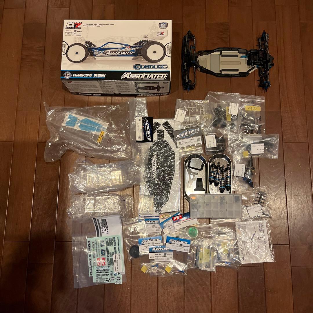 Associated RC10 B7 オフロードバギーキット