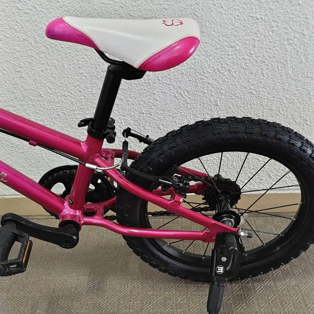 美品】ヨツバサイクル 16インチ クリスタルピンク - メルカリ