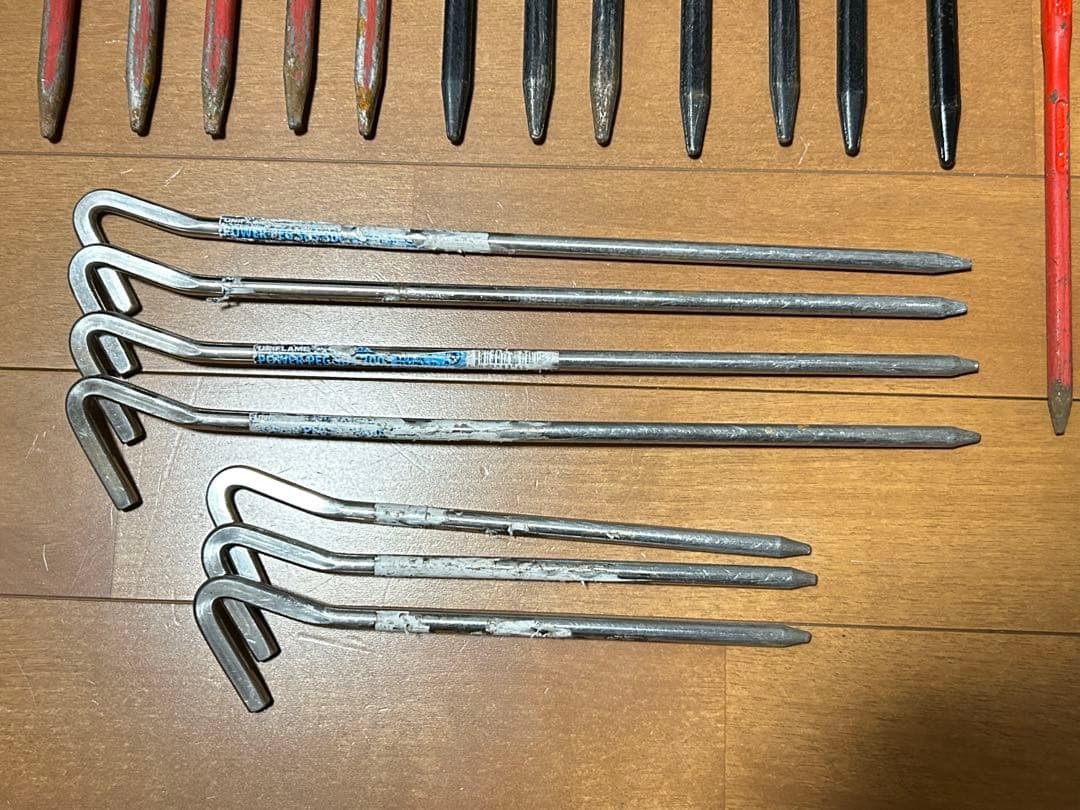 森の鍛冶屋 エリッゼステーク33本＋ユニフレーム ペグいろいろ22本