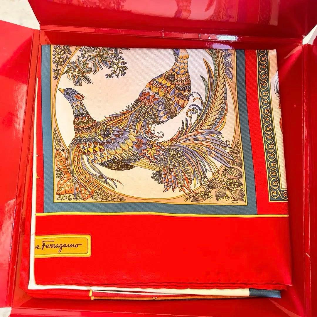 新品 Salvatore Ferragamo フェラガモ 大判シルクスカーフ - メルカリ