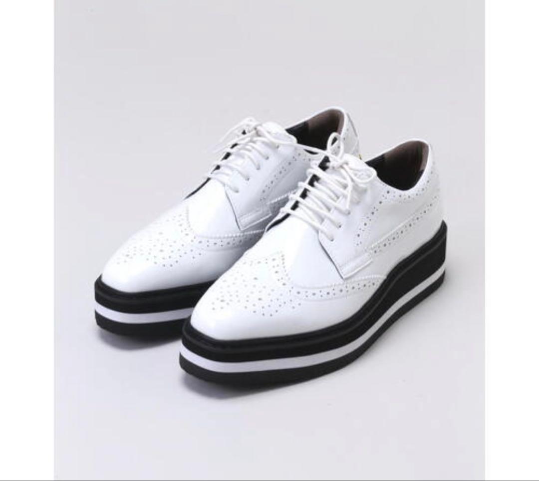 厚底 スパイクレス ゴルフシューズ ホワイト 24.5 レディース 新品タグ