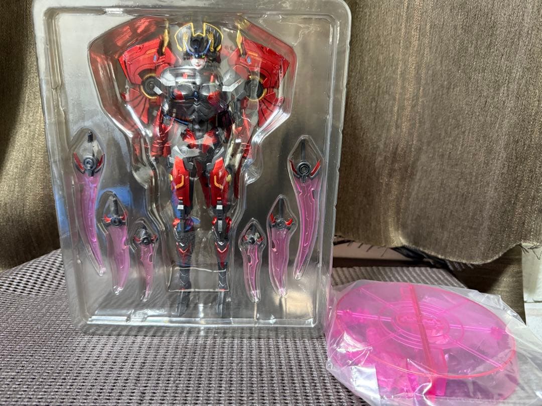 Bingotoys BT-02 ウィンドガール フィギュア