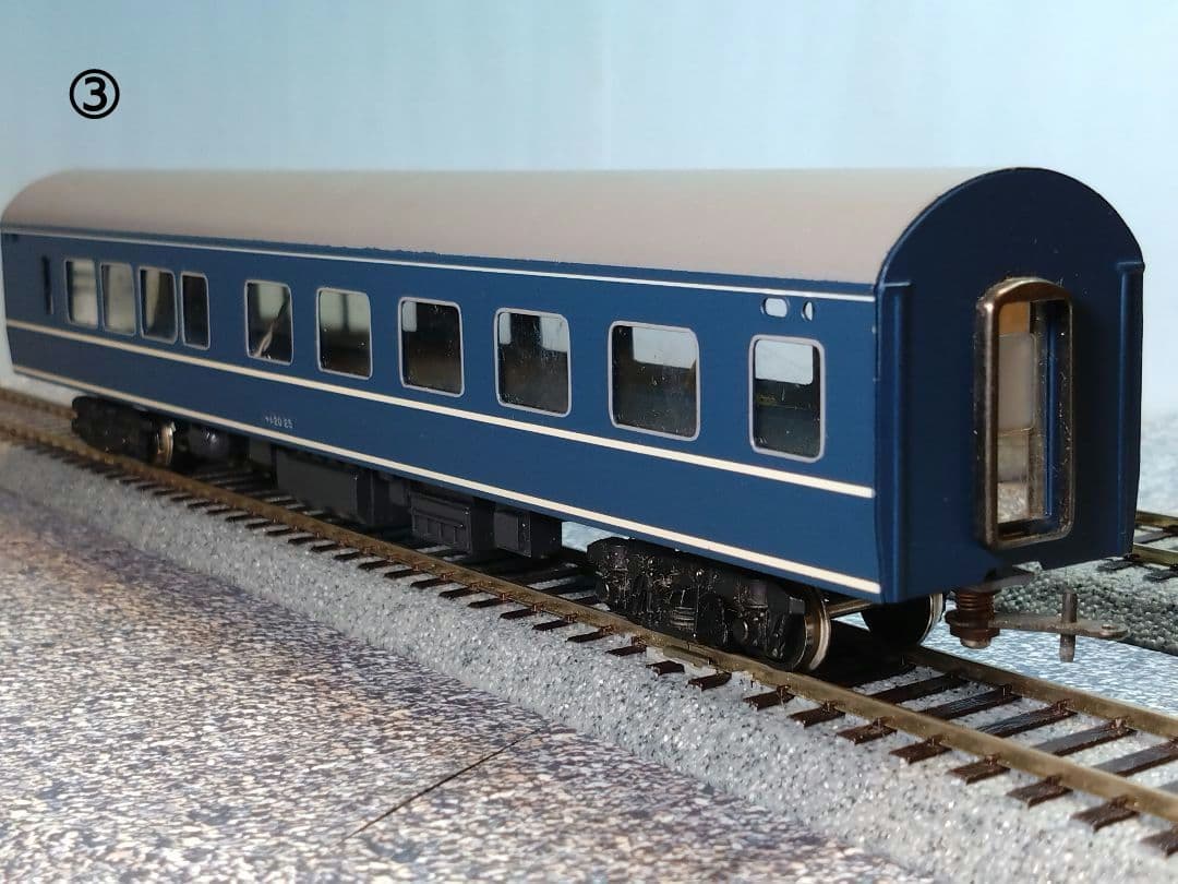 ＨＯゲージ　ブルートレイン客車　７両セット