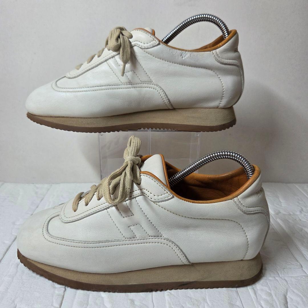 HERMES スニーカー ホワイト 37(23.5cm) Hロゴ