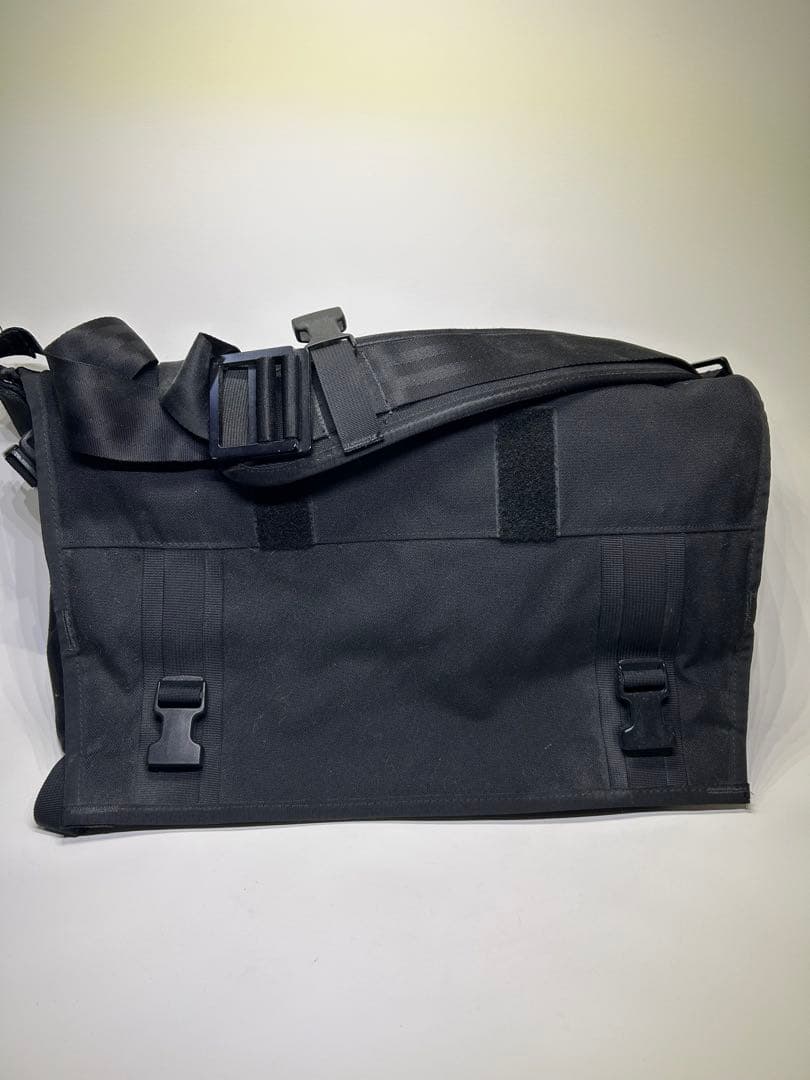 MISSIONWORKSHOP ブラック メッセンジャーバッグ35L この上、軽さまで手に入れてしまったらもう敵うものは居なくなる