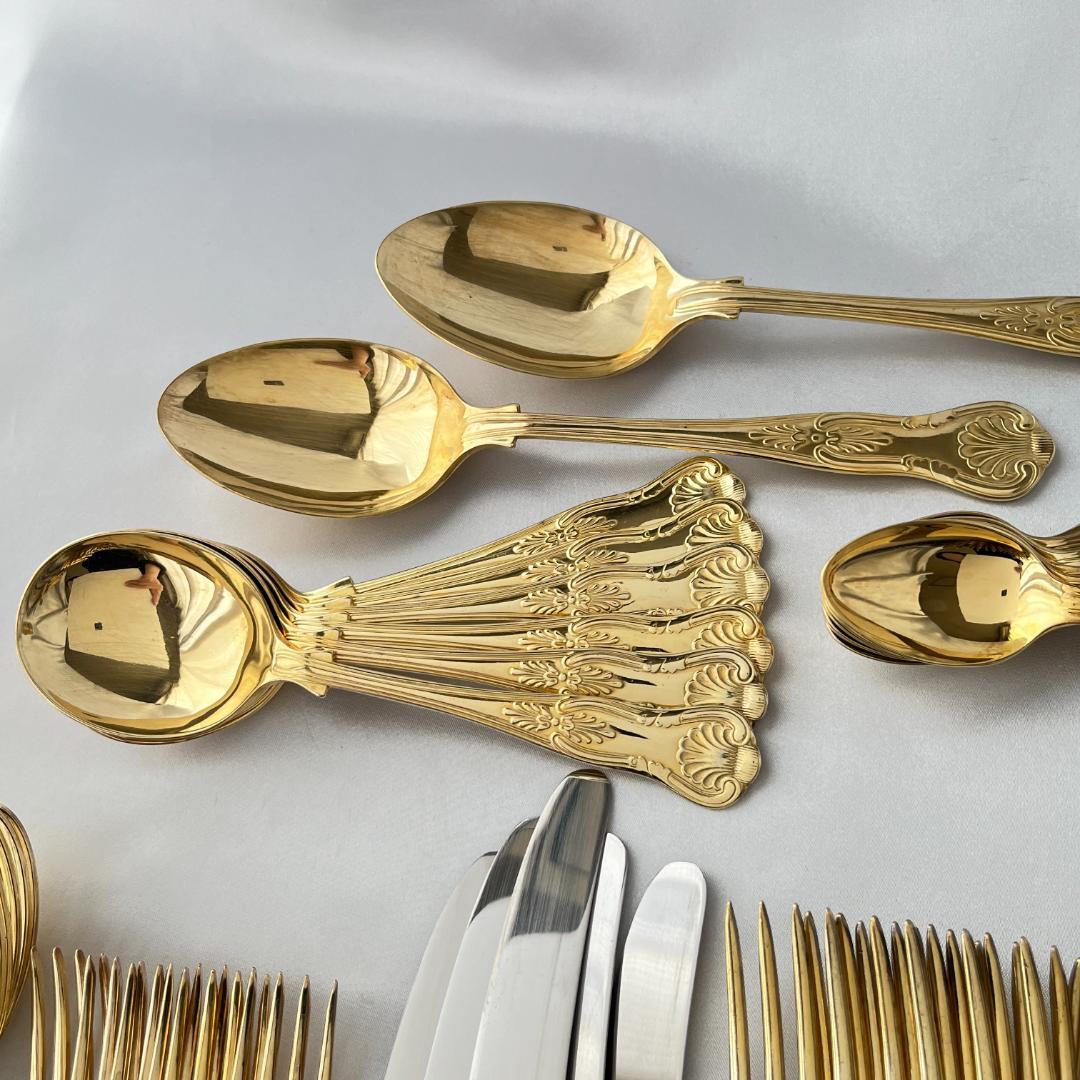 英国】キングスパターンのディナーセット 44本組 【ゴールドプレート】