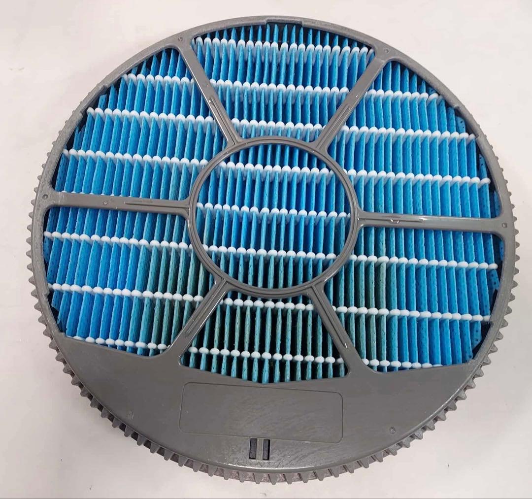 Emiちゃん専用 SHARP 除加湿空気清浄機 KC-HD70-W 2021年製 - メルカリ