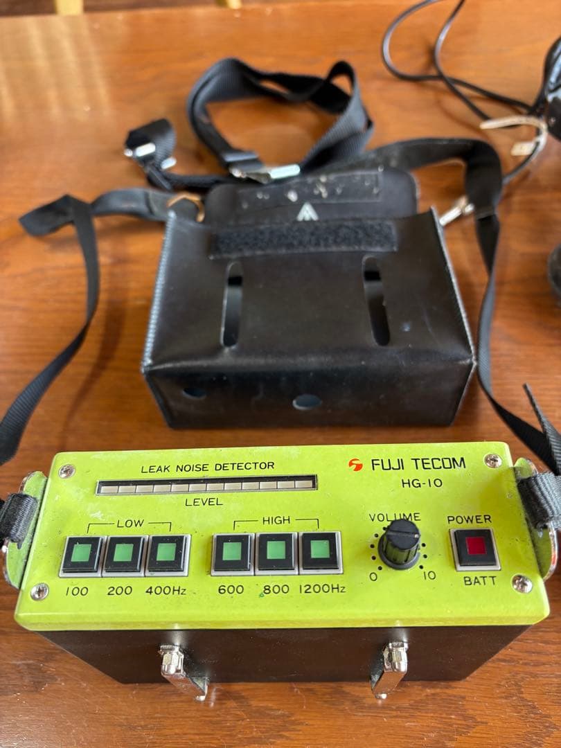 LED表示漏水探知器 FUJI TECOM HG-10 中古品 - メルカリ