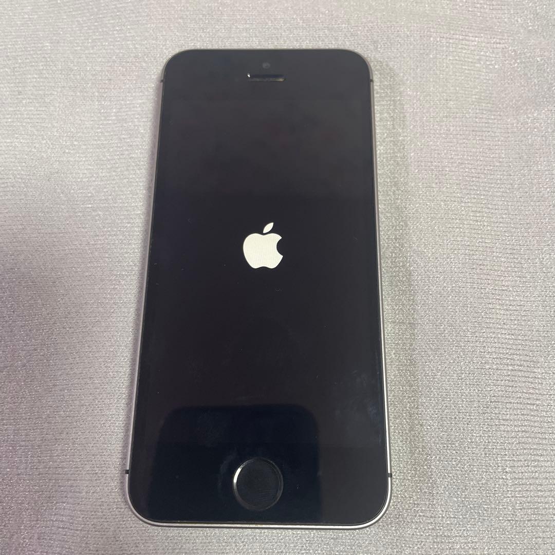 《美品》 iPhoneSE 32GB SPACE GRAY動作OK SIMフリー