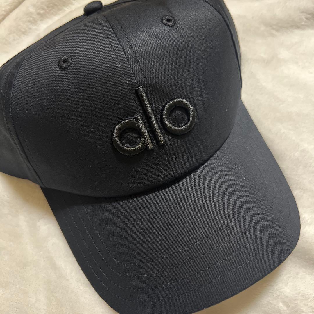 正規品】alo Yoga キャップ ブラック （タグ付き） - メルカリ