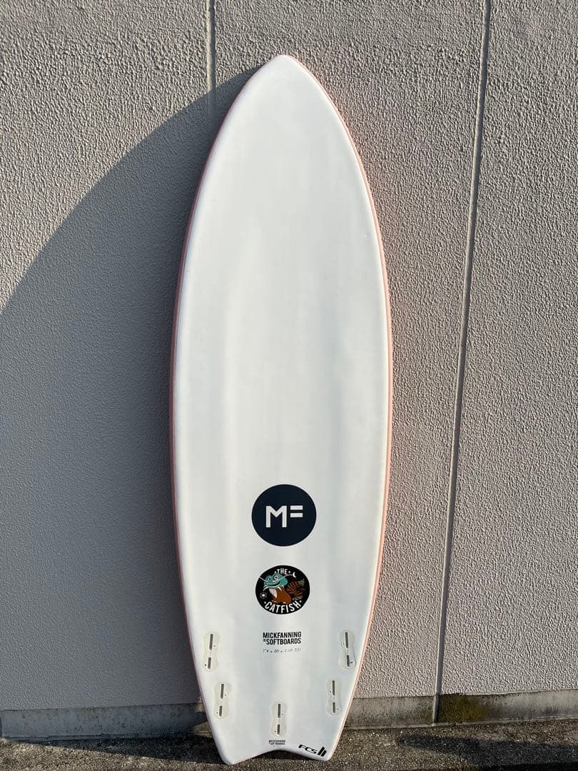 MF MF ソフトボード Cat Fish 5'6 リーシュ、ニットケース付き ソフト