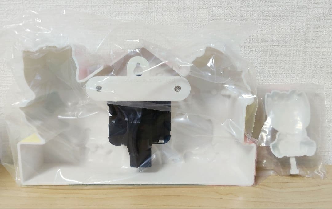 【最終値下げ】サンリオ　ニャニィニュニェニョン　時計