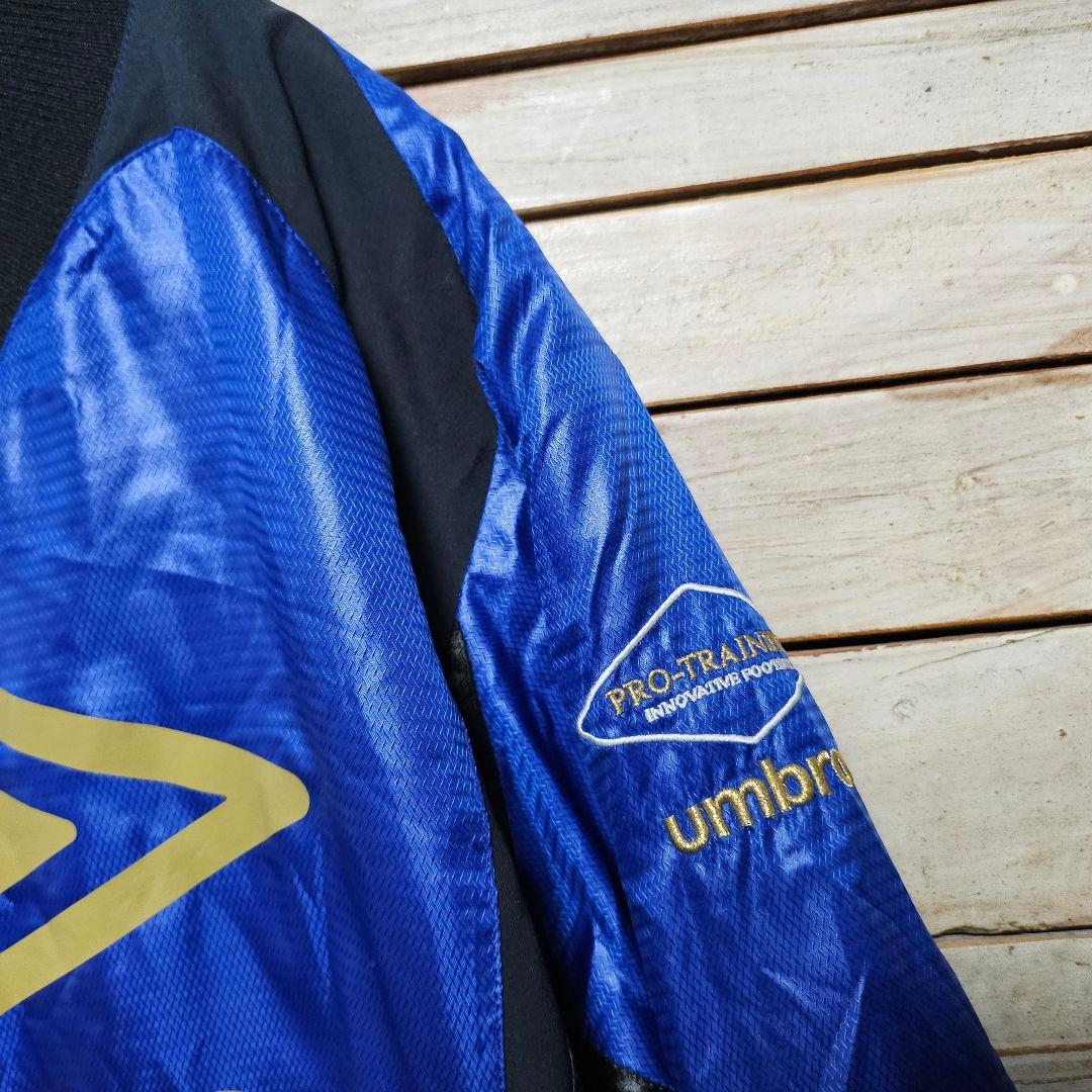 umbro アンブロ PRO-TRAINING ピステ上下 セット 中綿 防寒